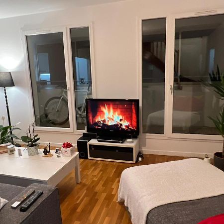 Entire Apartment With Terrace 파리 외부 사진