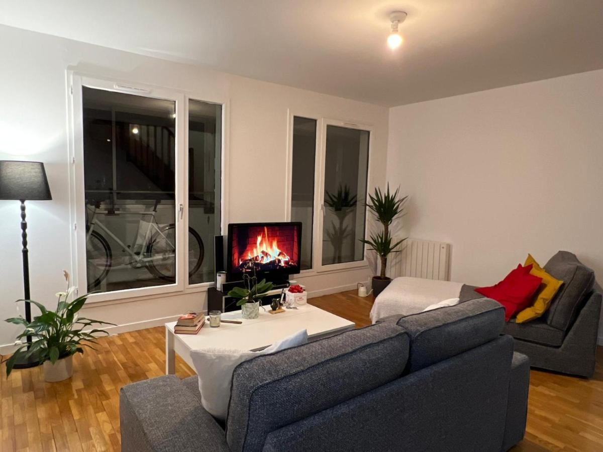 Entire Apartment With Terrace 파리 외부 사진