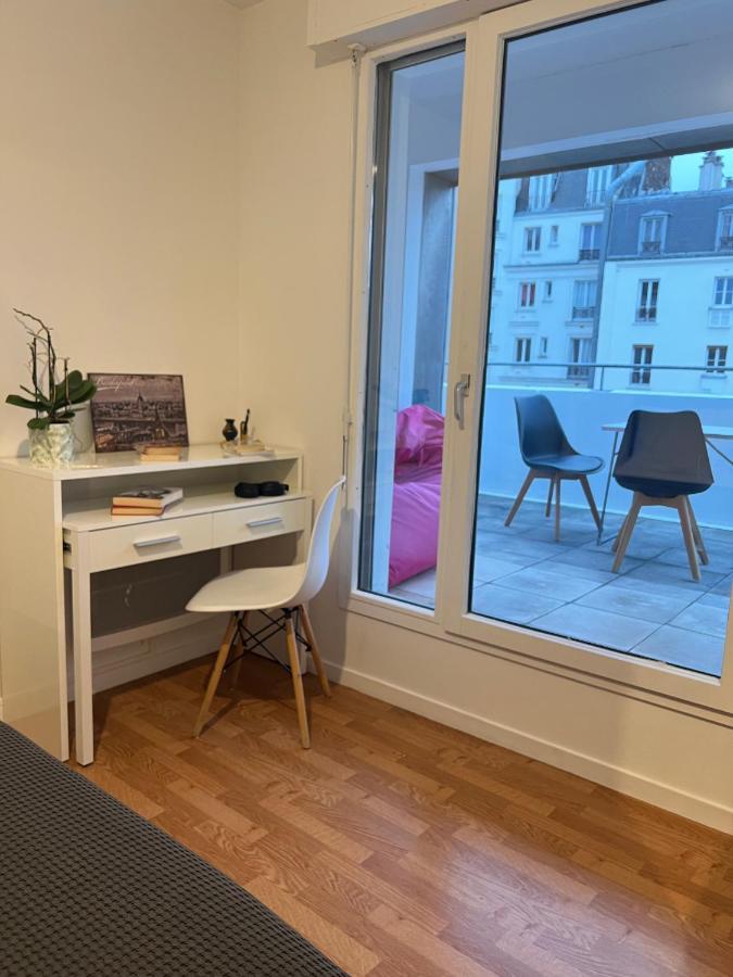 Entire Apartment With Terrace 파리 외부 사진